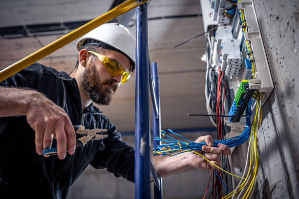 Best Electrician for Home Renovation  in Berkeley, MO